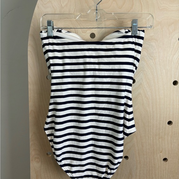Kate Spade Bandeau One Piece Strapless Swim Suit Navy/White Stripe Medium - Picture 3 of 10